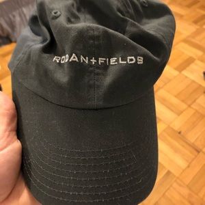 Rodan and Fields hat